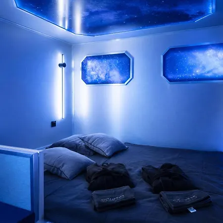 L'eclipsina - Insolite Dans Un Univers Futuriste Bourg-en-Bresse